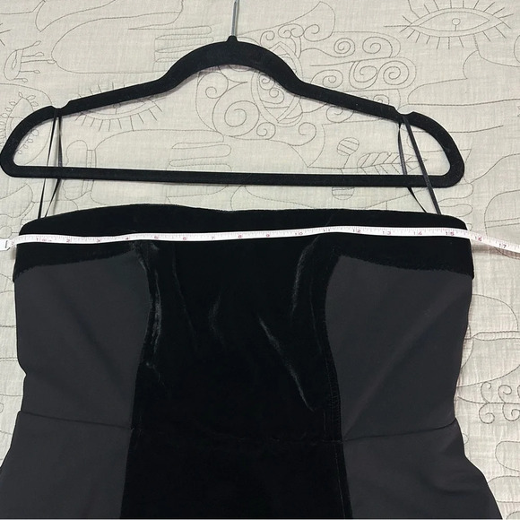 NWOT Du Paradis Geneva Mixed Media Strapless Midi Dress S Black Velvet Crepe - Picture 9 of 11